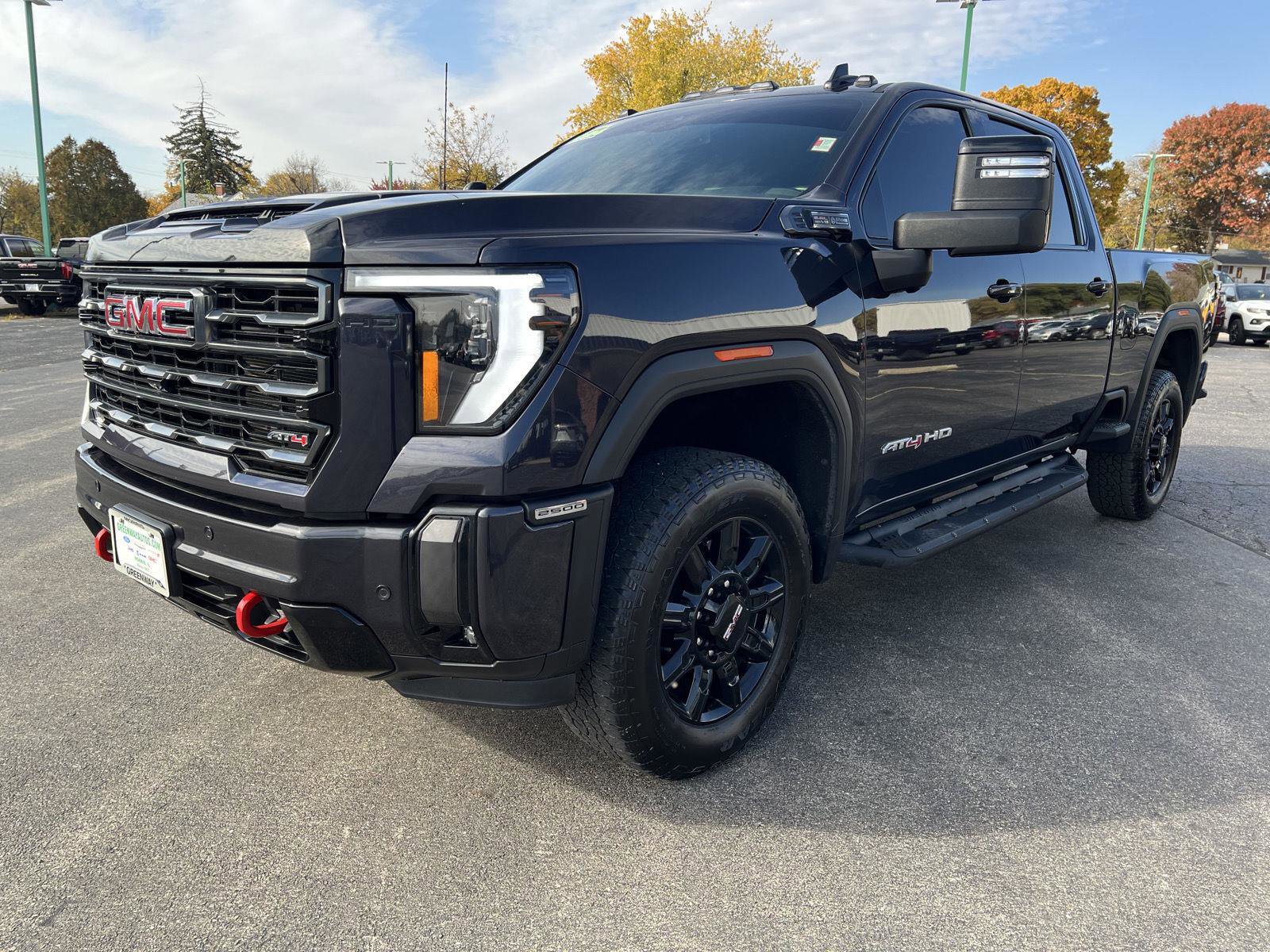 Used 2024 GMC Sierra 2500 AT4 w/ AT4 Preferred Package image 12
