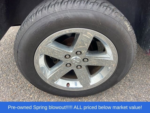 Used 2015 RAM 1500 Express AWD/4WD image 10