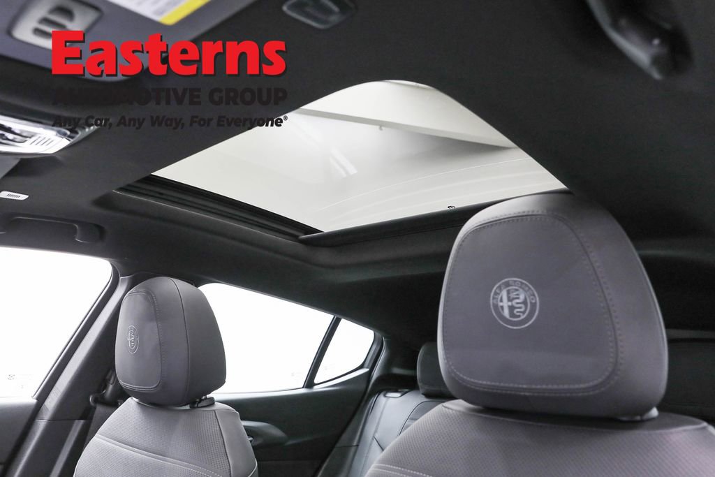 Used 2024 Alfa Romeo Tonale Veloce image 26