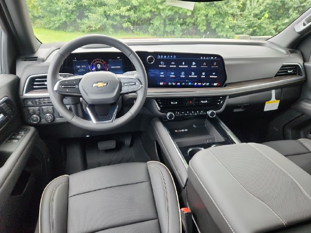 New 2026 Chevrolet Tahoe Premier w/ Sun And Tow Package AWD/4WD image 21