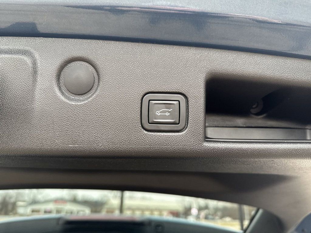 Certified 2024 Chevrolet Equinox LT AWD/4WD image 24