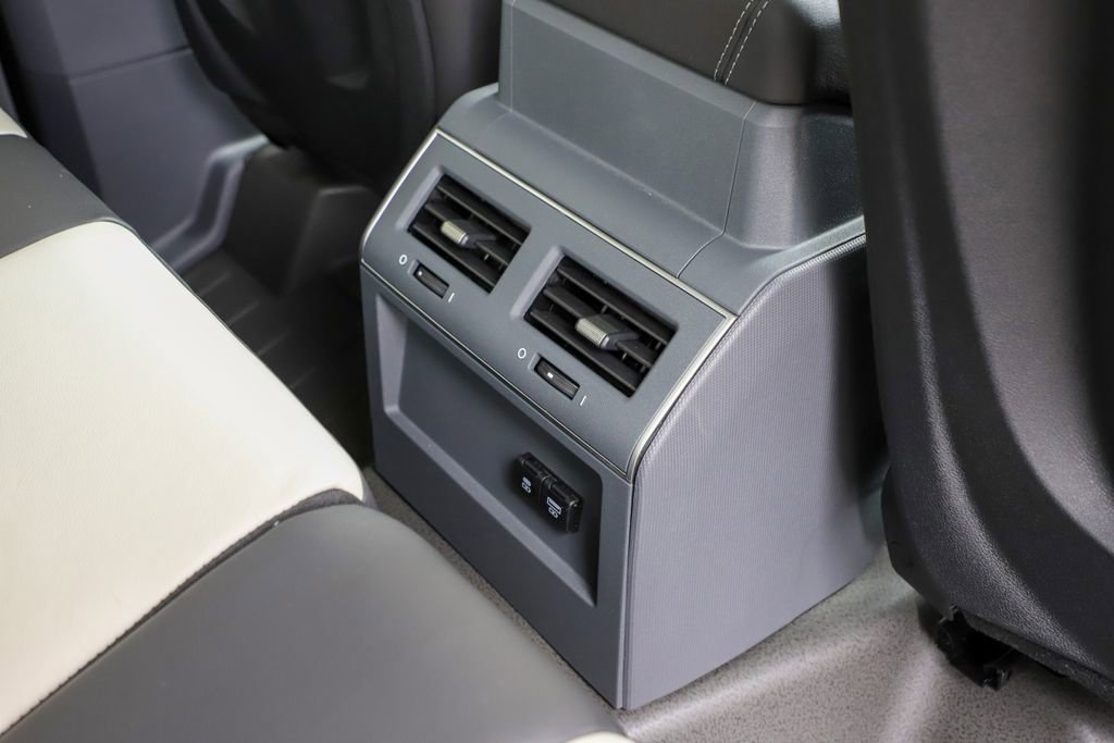 New 2025 INEOS Grenadier Fieldmaster Edition image 59