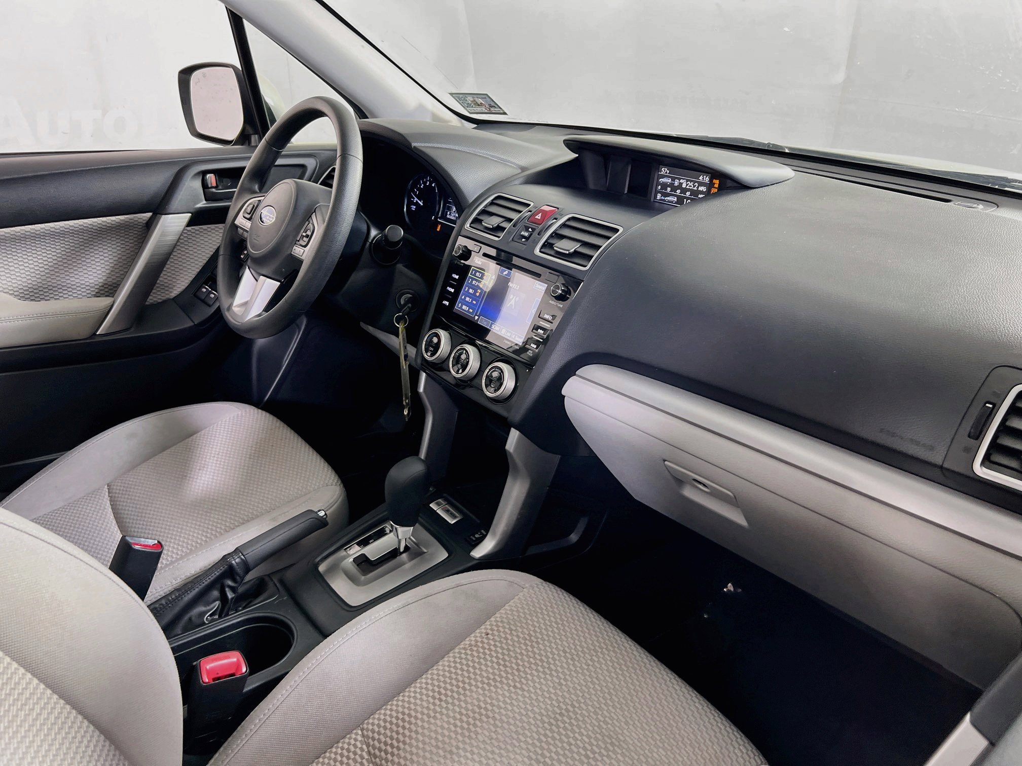 Used 2018 Subaru Forester 2.5i Premium AWD/4WD image 28