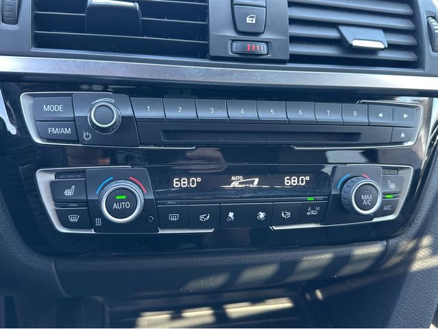 Used 2017 BMW 340i Sedan image 25