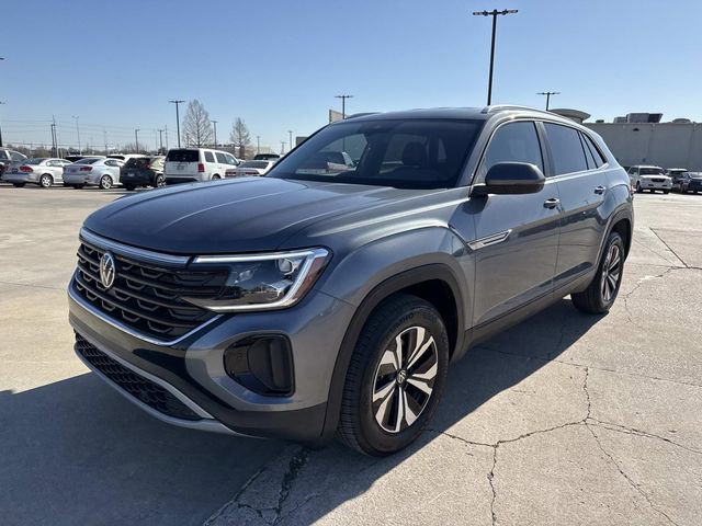 Certified 2025 Volkswagen Atlas Cross Sport SE image 7