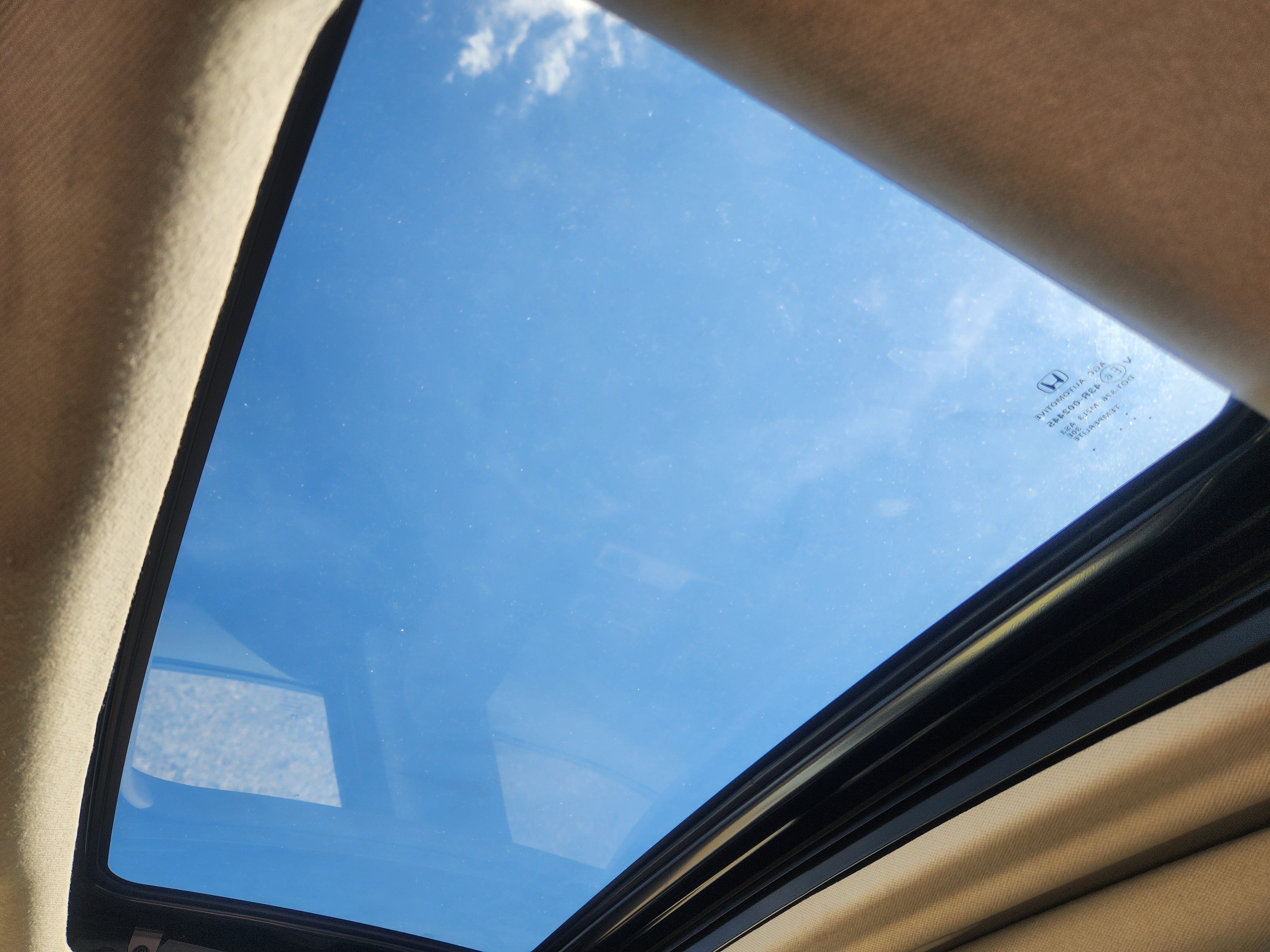 Used 2022 Honda HR-V EX-L image 16