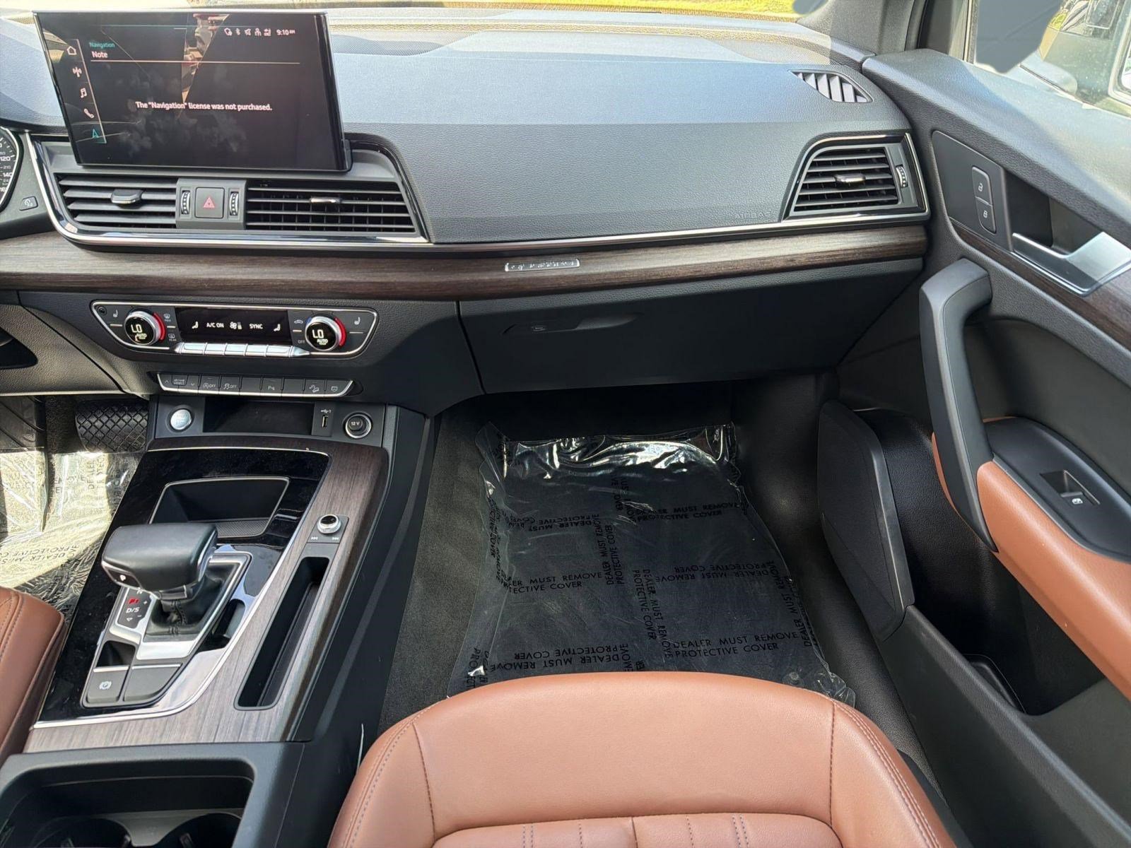 Used 2022 Audi Q5 2.0T Premium AWD/4WD image 29
