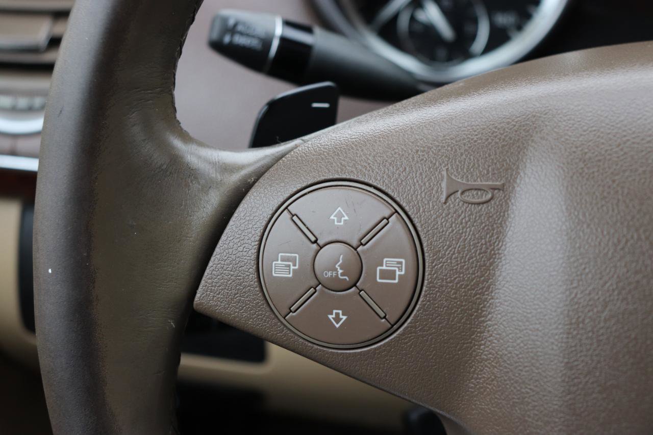 Used 2010 Mercedes-Benz GL 450 4MATIC image 34