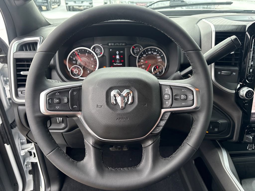 Used 2025 RAM 3500 Big Horn image 18