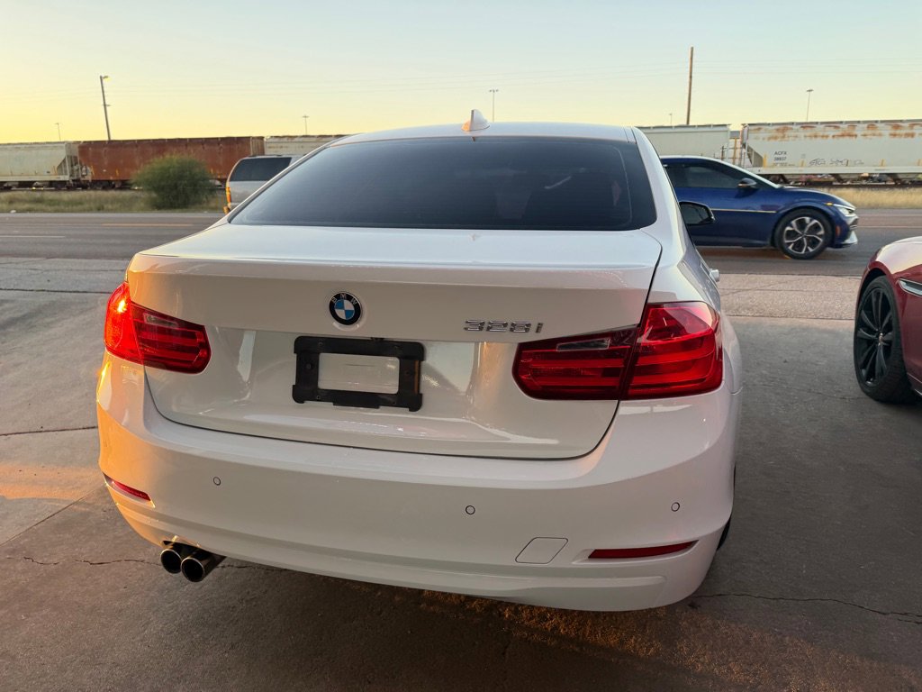 Used 2014 BMW 328i Sedan RWD image 14