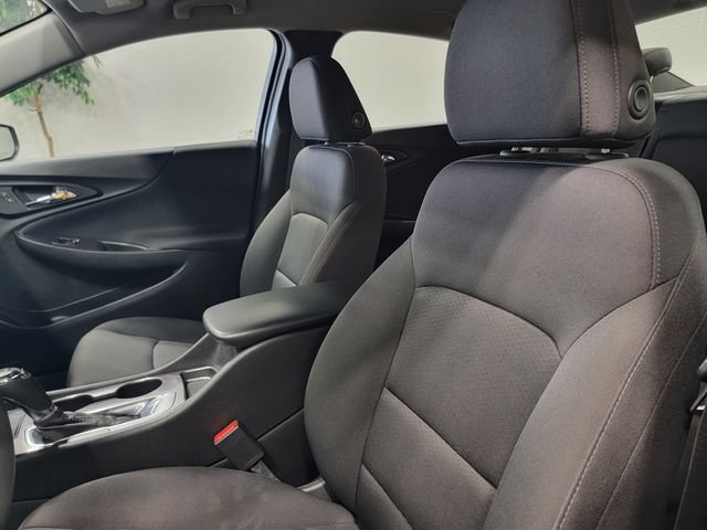 Used 2018 Chevrolet Malibu LS FWD image 12