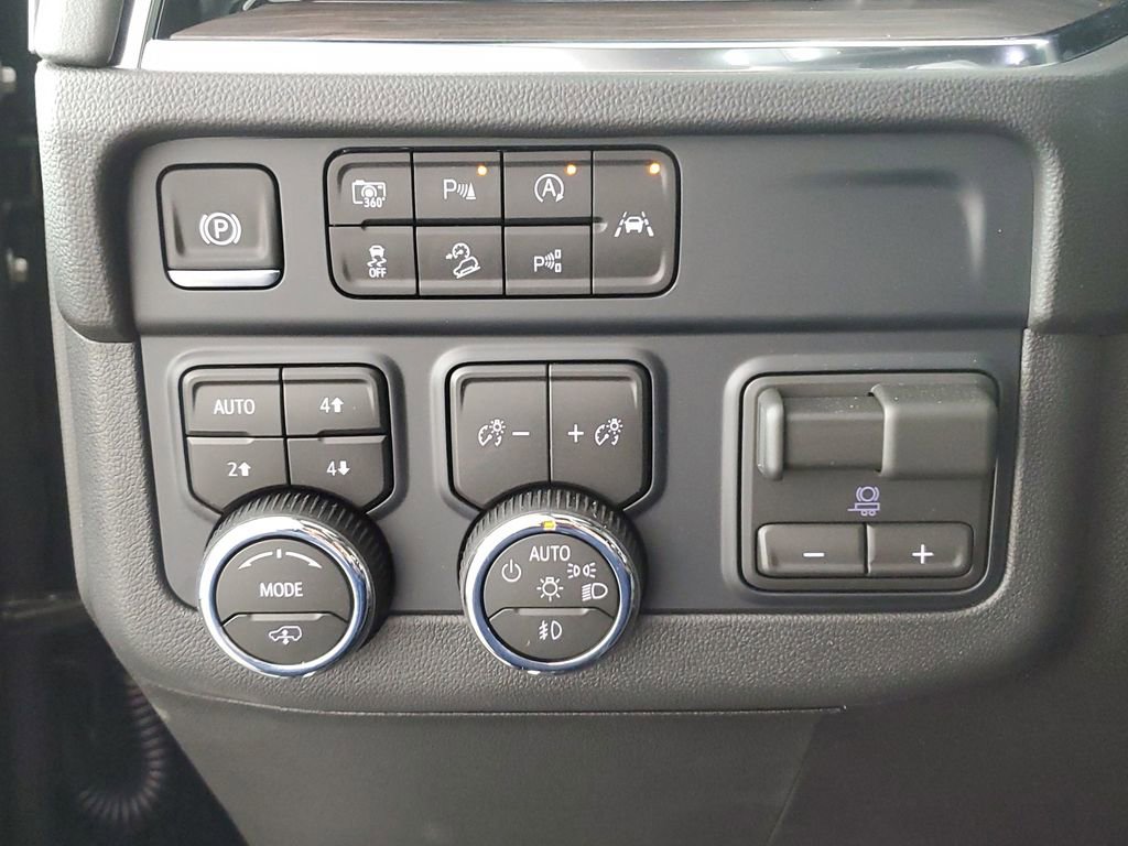 New 2026 Chevrolet Tahoe Z71 w/ Z71 Off-Road Package image 27