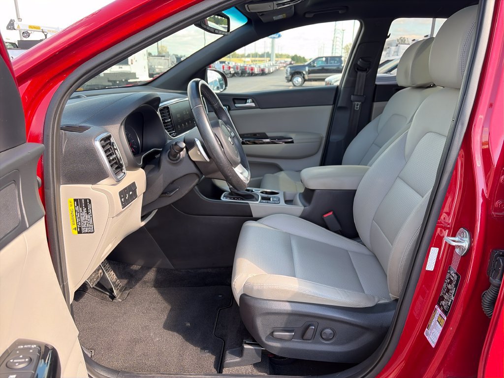 Used 2022 Kia Sportage Nightfall Edition w/ Nighfall AWD Premium Package image 18