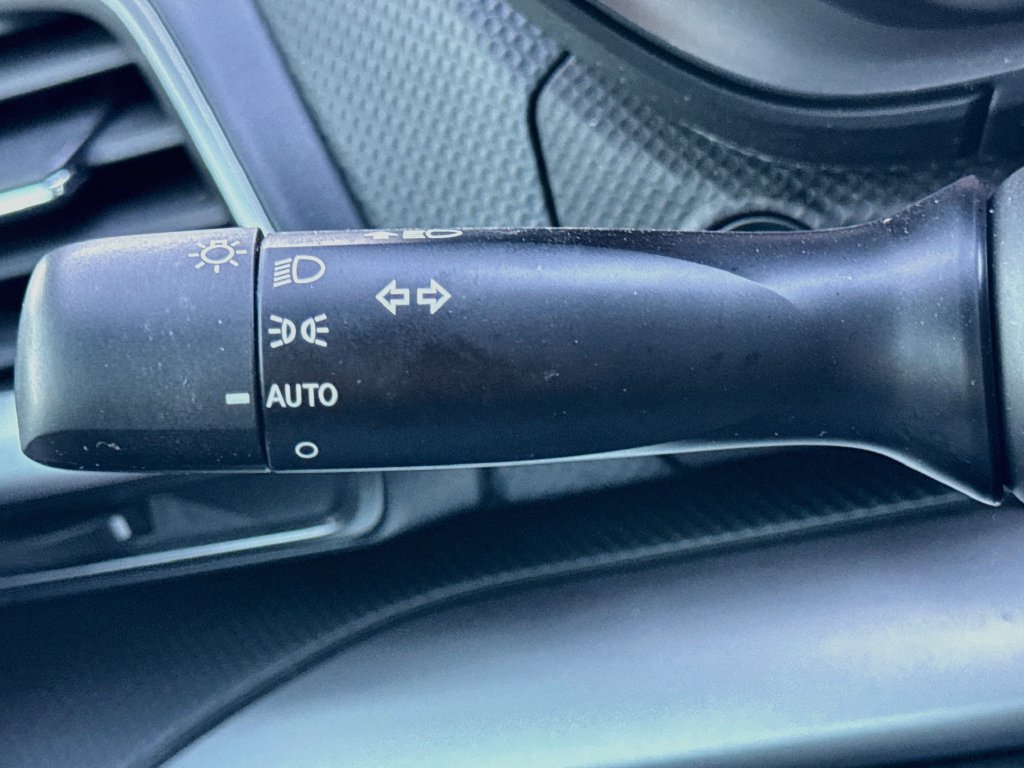 Used 2020 Subaru Forester Premium AWD/4WD image 12