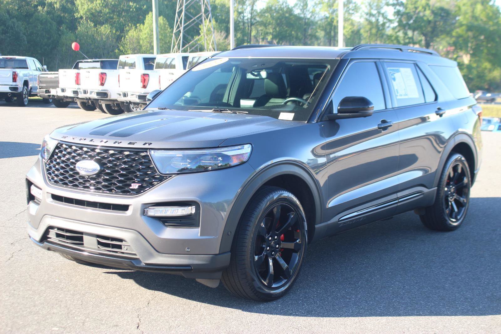 Used 2022 Ford Explorer ST w/ Equipment Group 401A image 3