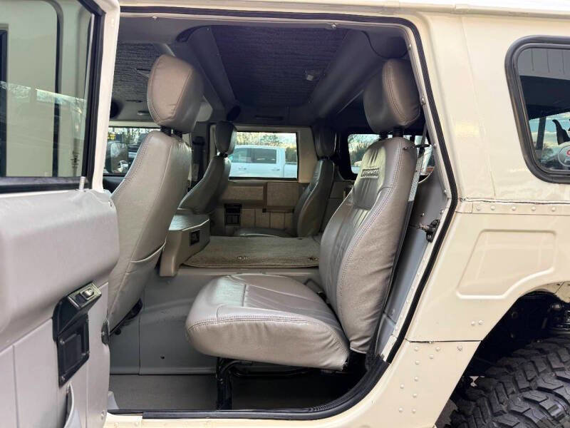 Used 1995 HUMMER H1 4-Door Wagon AWD/4WD image 25