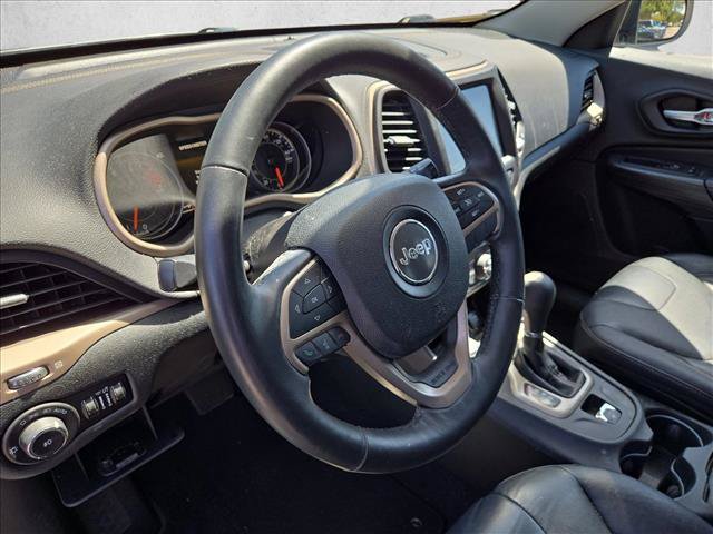 Used 2016 Jeep Cherokee High Altitude AWD/4WD image 8