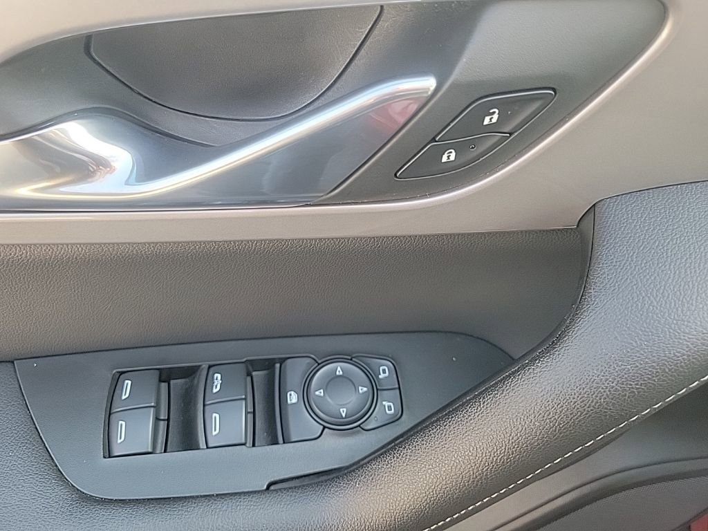 Certified 2023 Chevrolet Blazer LT w/ Convenience Package image 21