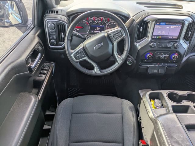 Used 2022 Chevrolet Silverado 1500 RST w/ LPO, Blackout Package image 16
