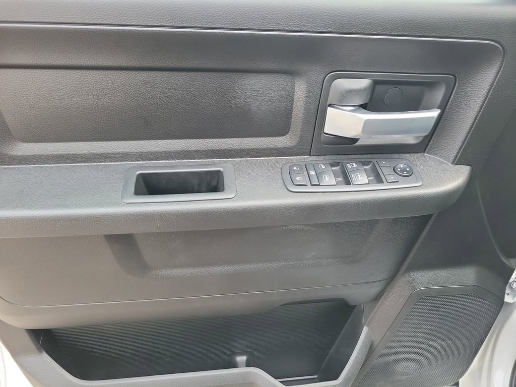 Used 2019 RAM 3500 Tradesman image 20