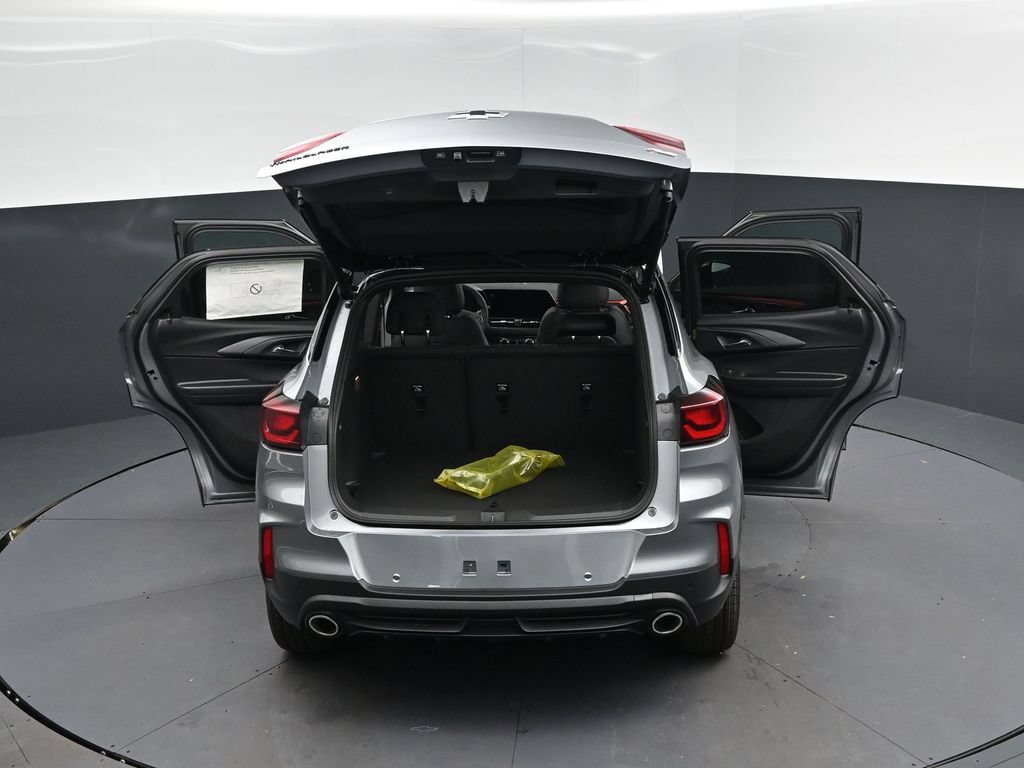 New 2026 Chevrolet TrailBlazer RS w/ Convenience Package FWD image 48