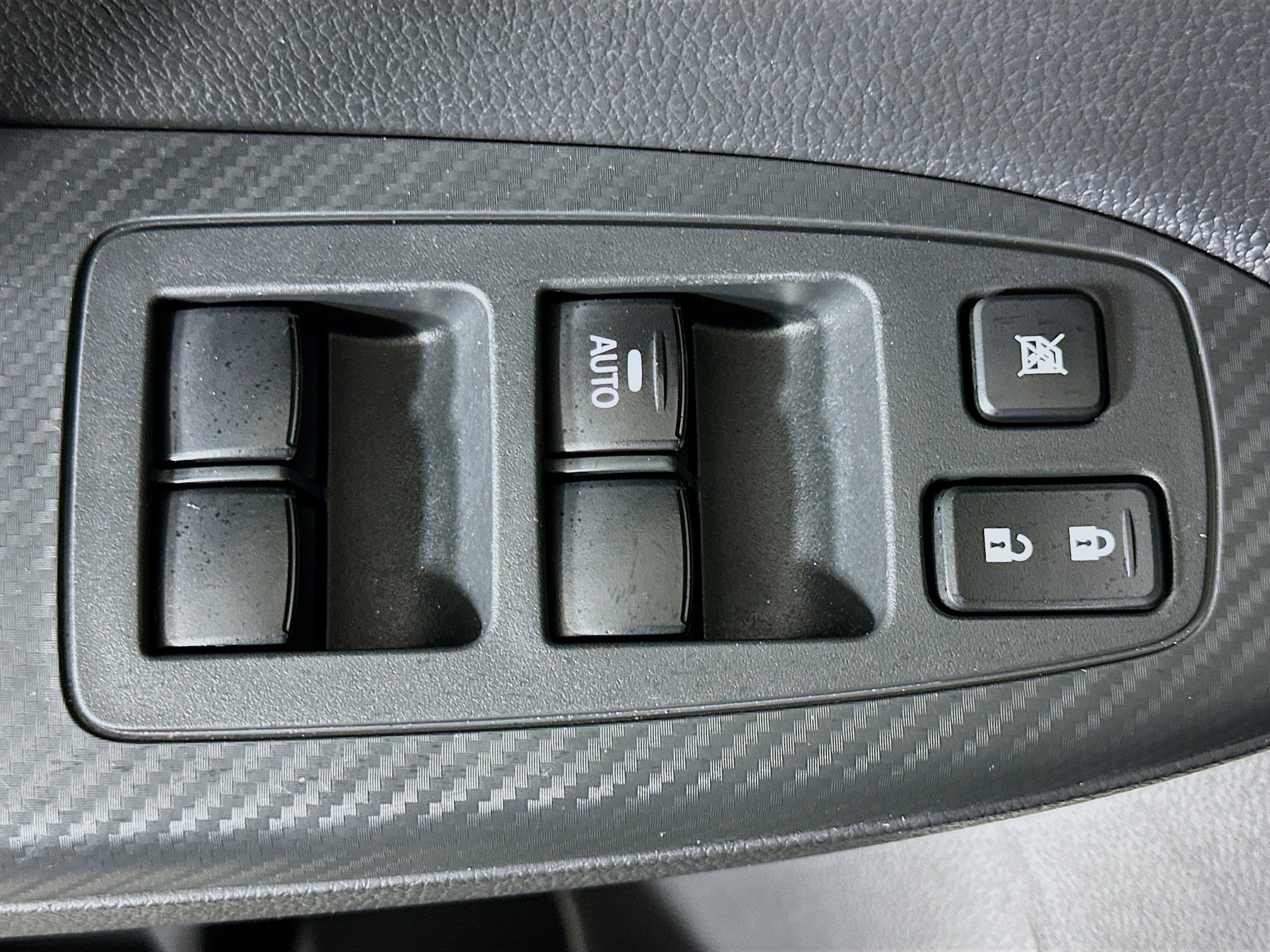 Used 2025 Mitsubishi Eclipse Cross SE image 15
