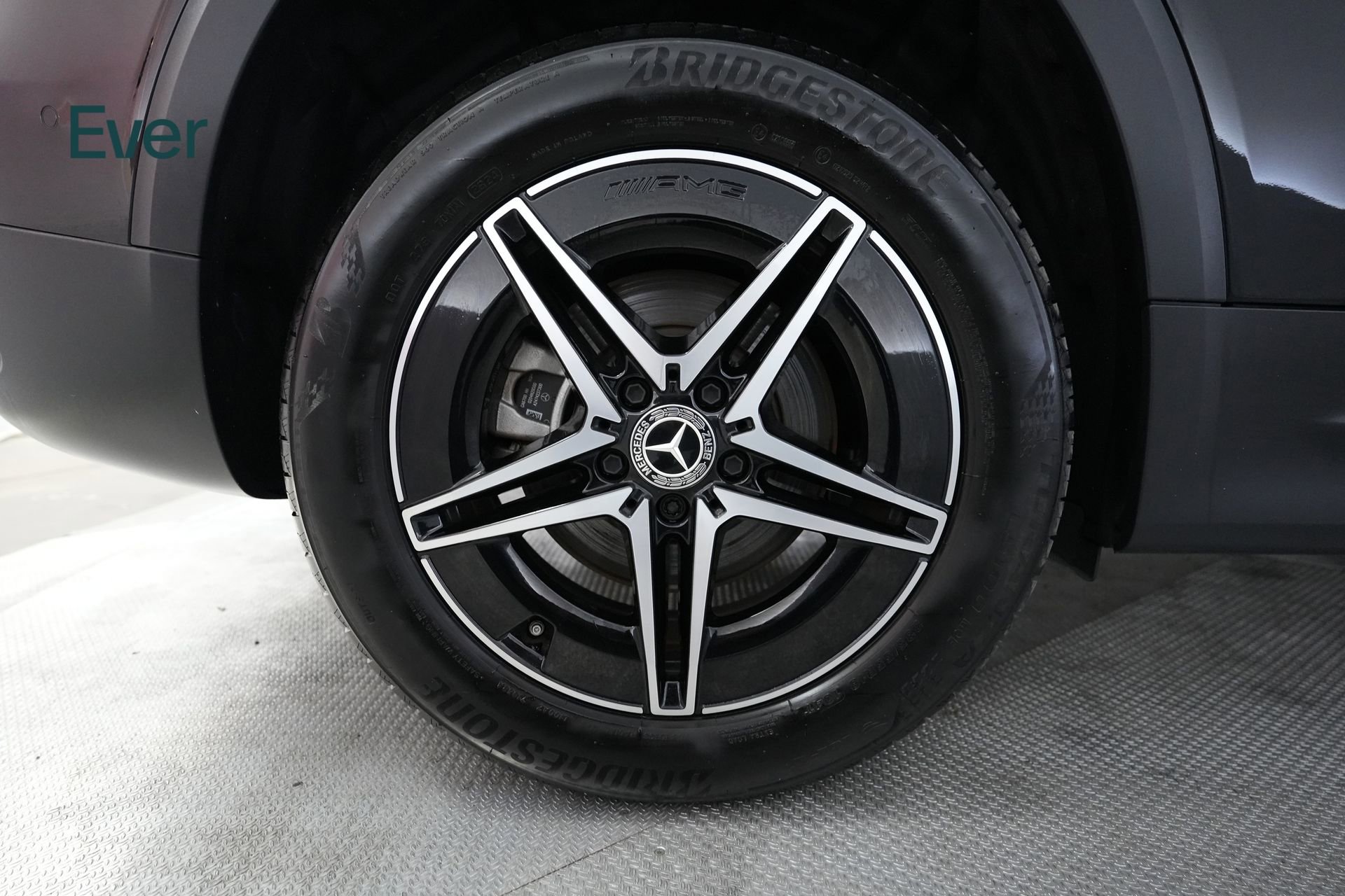 Used 2024 Mercedes-Benz EQB 300 4MATIC image 22