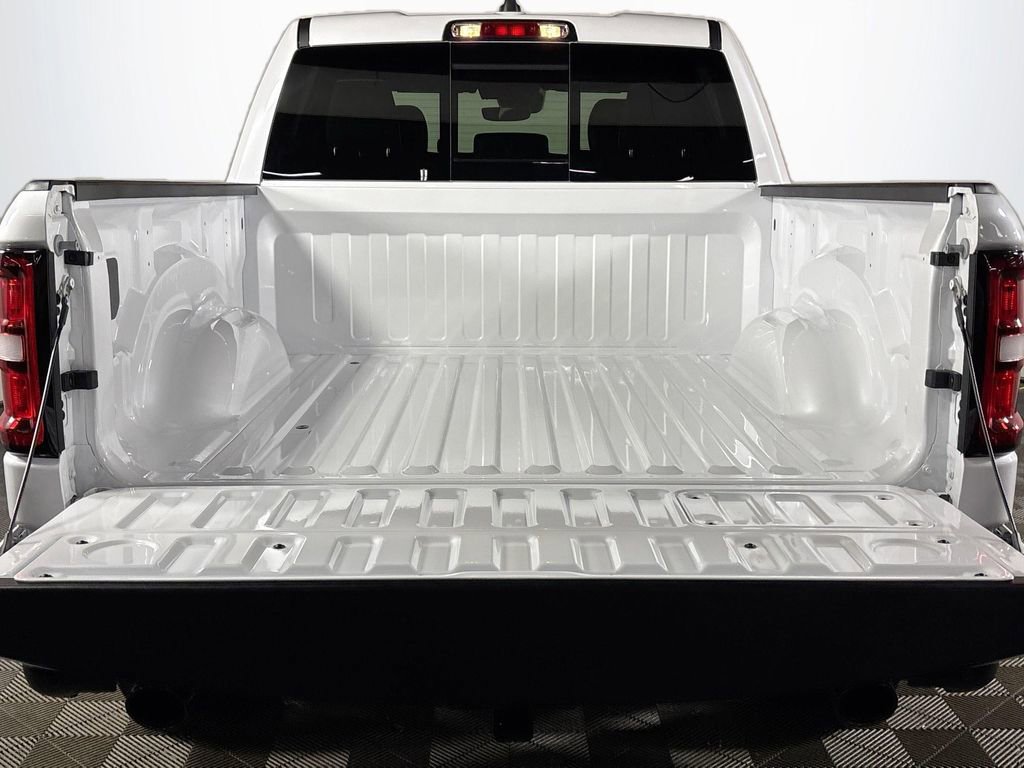 New 2026 RAM 1500 Laramie w/ Night Edition image 21