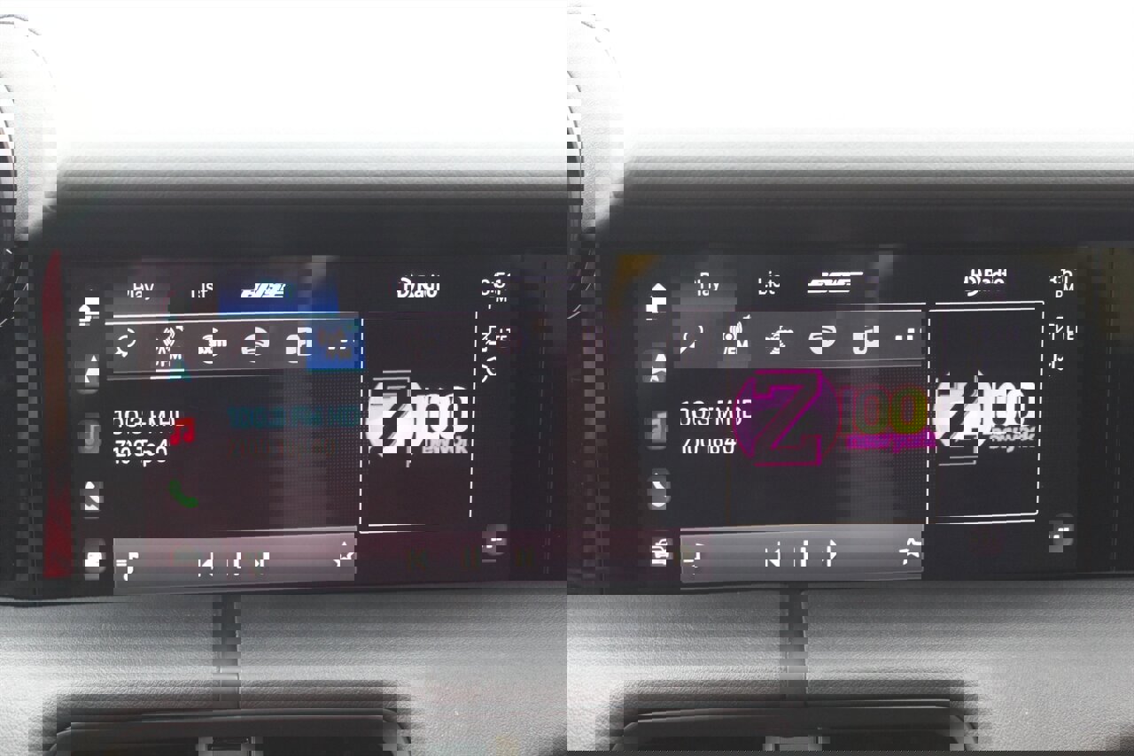 Used 2022 Porsche Taycan image 38