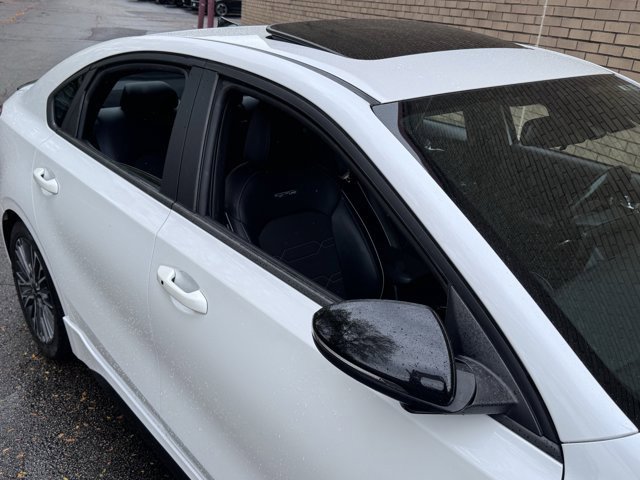 Used 2023 Kia Forte GT-Line w/ GT-Line Premium Package image 6