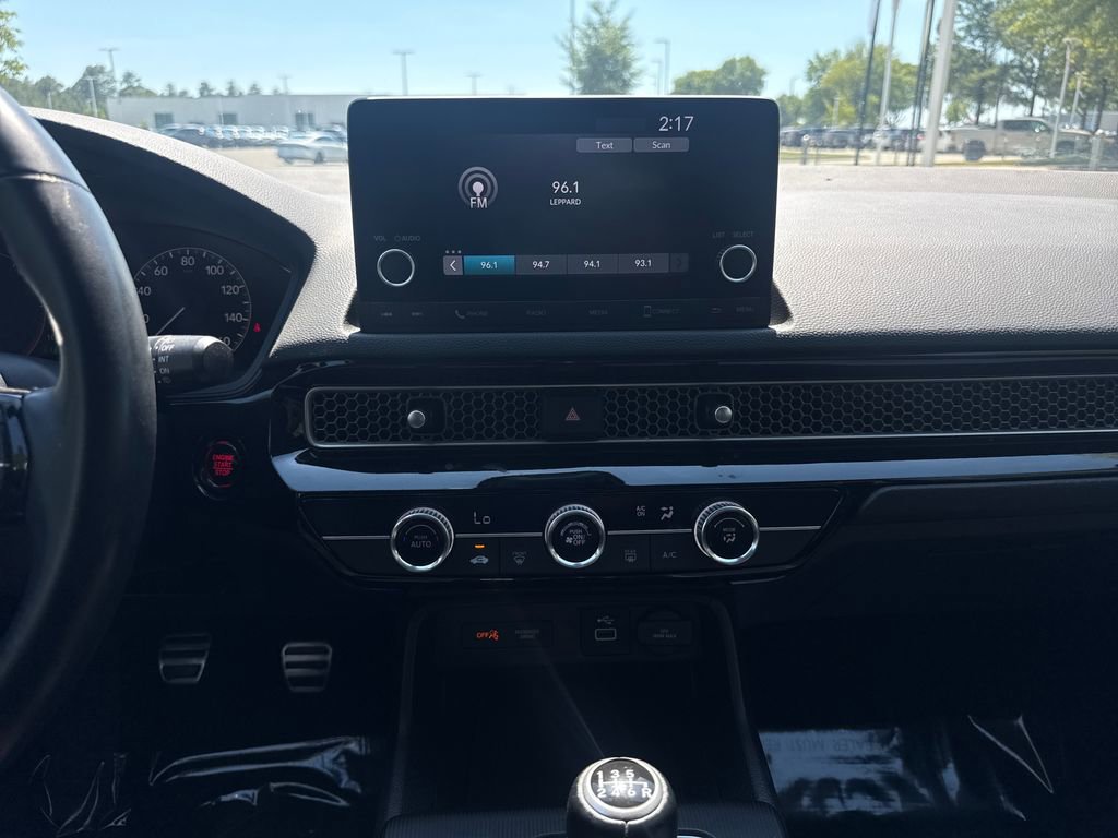 Used 2023 Honda Civic Sport image 18