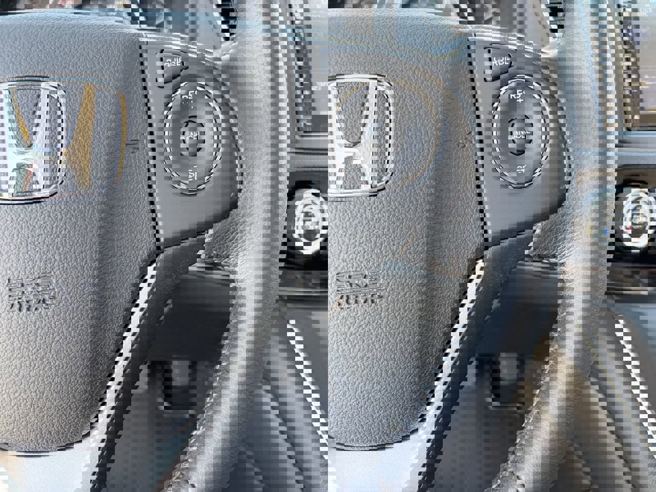 Used 2015 Honda CR-V EX-L image 22