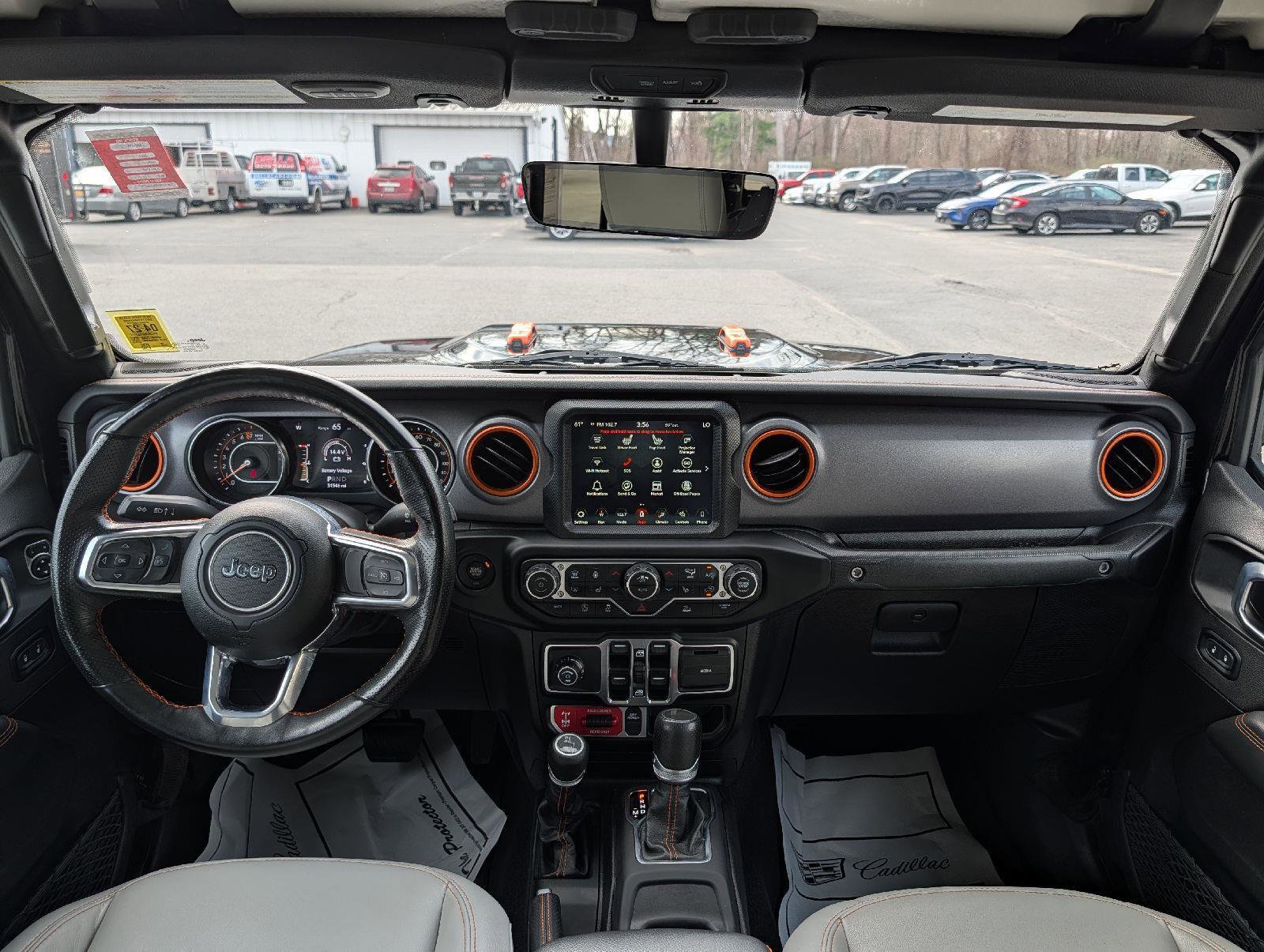 Used 2023 Jeep Gladiator Mojave w/ Cold Weather Group image 22