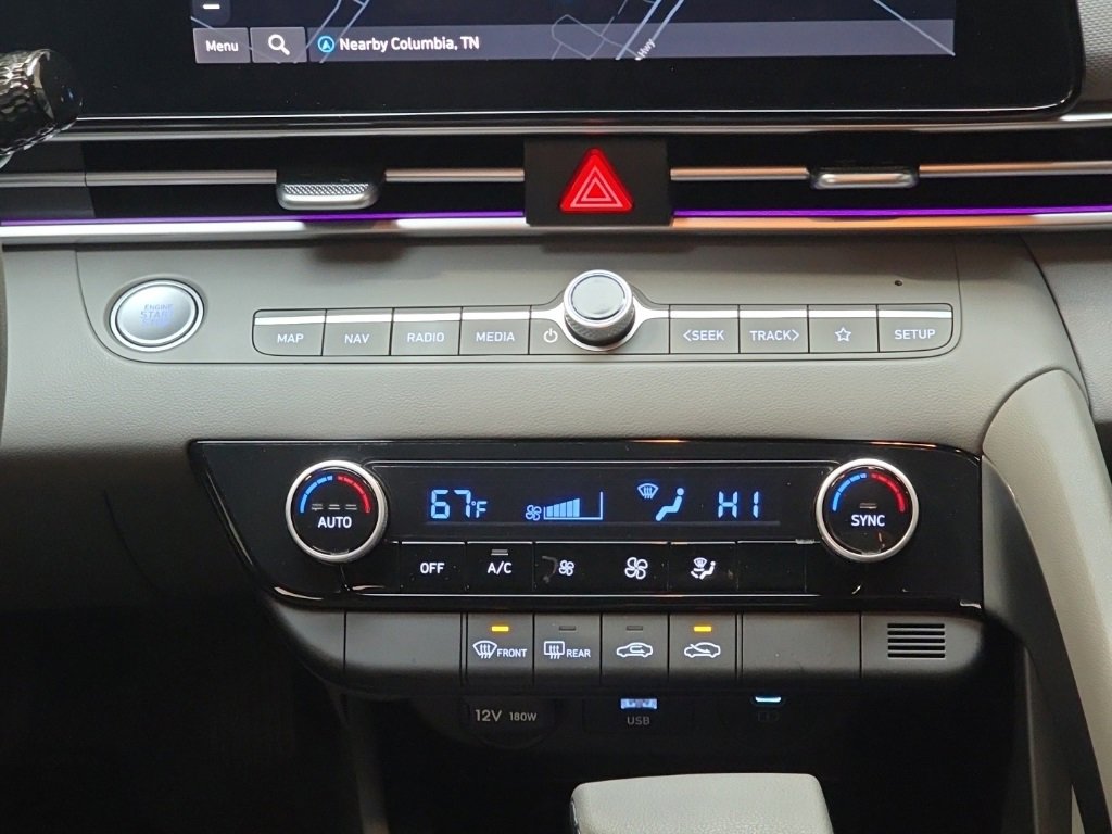 Certified 2024 Hyundai Elantra SEL image 20