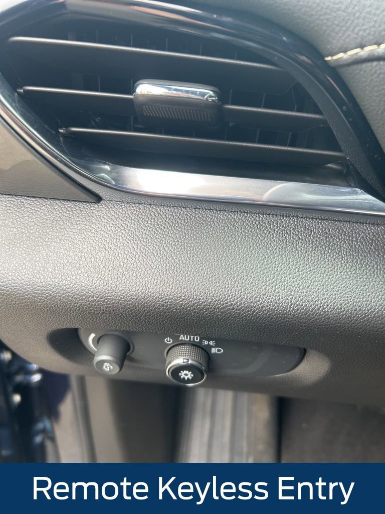 Certified 2023 Chevrolet Traverse LT image 8