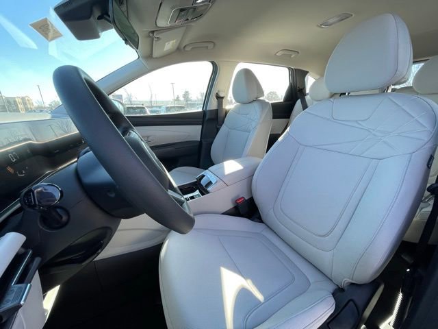 New 2025 Hyundai Tucson SE image 23