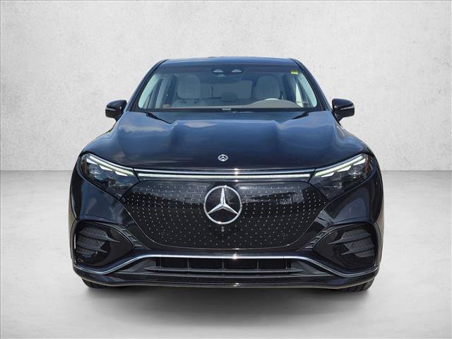 Used 2023 Mercedes-Benz EQS 580 4MATIC SUV image 2