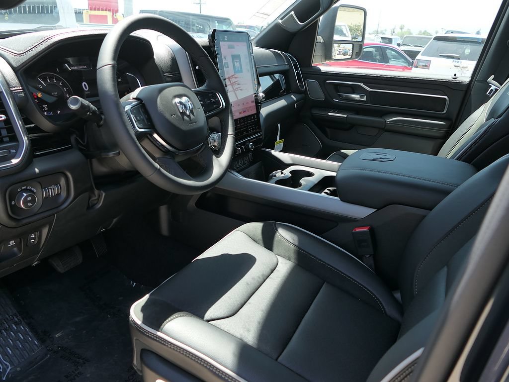New 2026 RAM 1500 Laramie AWD/4WD image 10