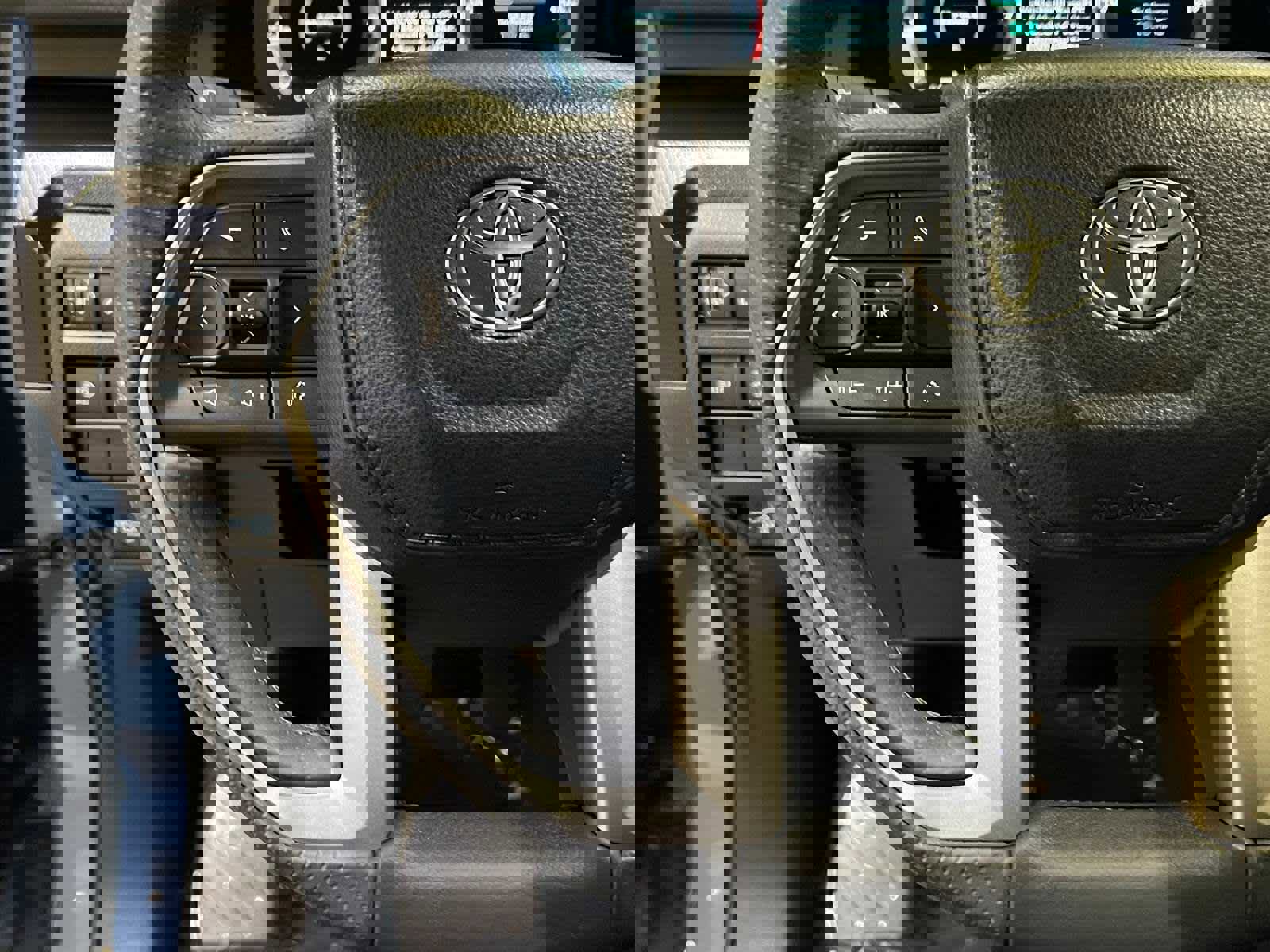 Certified 2025 Toyota 4Runner Limited image 21