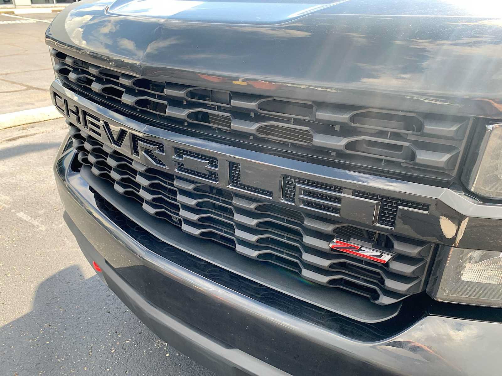 Certified 2021 Chevrolet Silverado 1500 Custom Trail Boss w/ LPO, Dark Essentials Package AWD/4WD image 29