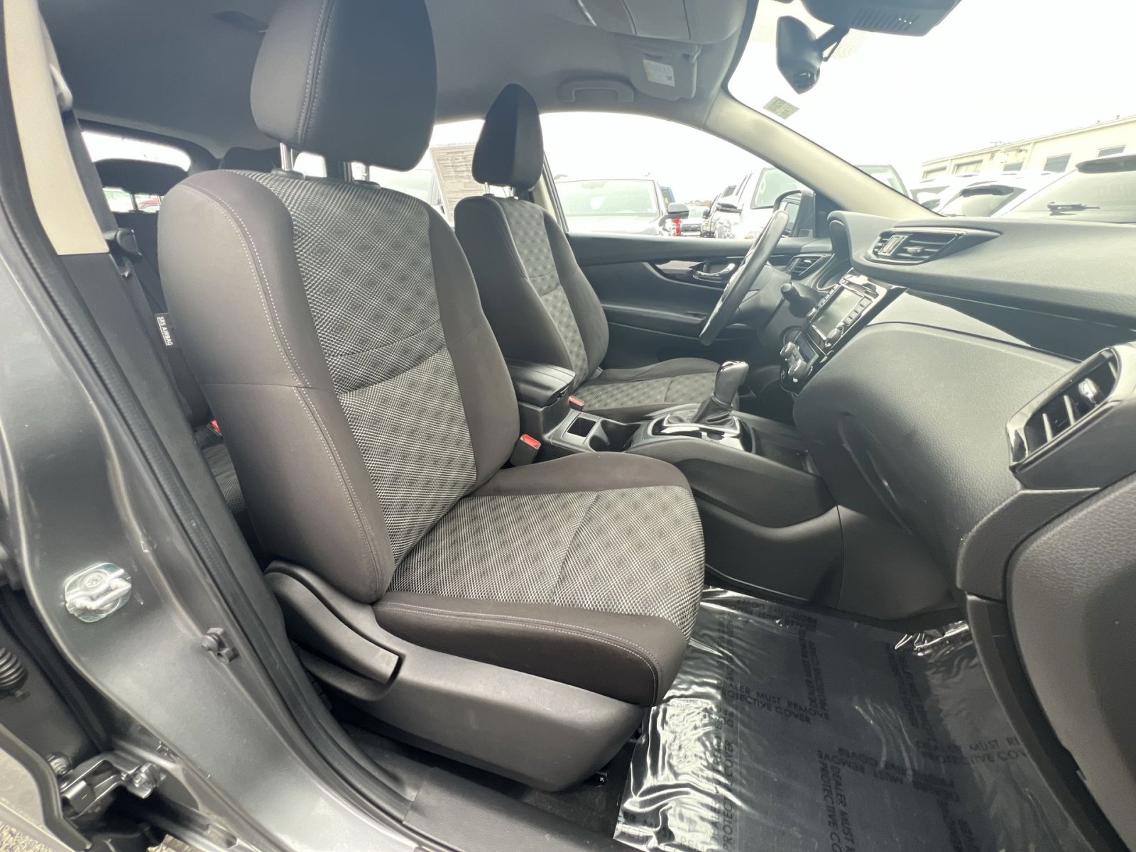 Used 2019 Nissan Rogue Sport SV image 26