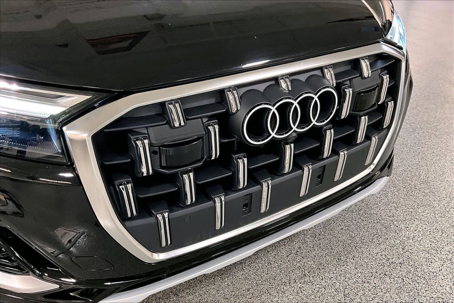 Used 2025 Audi Q7 3.0T Premium Plus AWD/4WD image 32