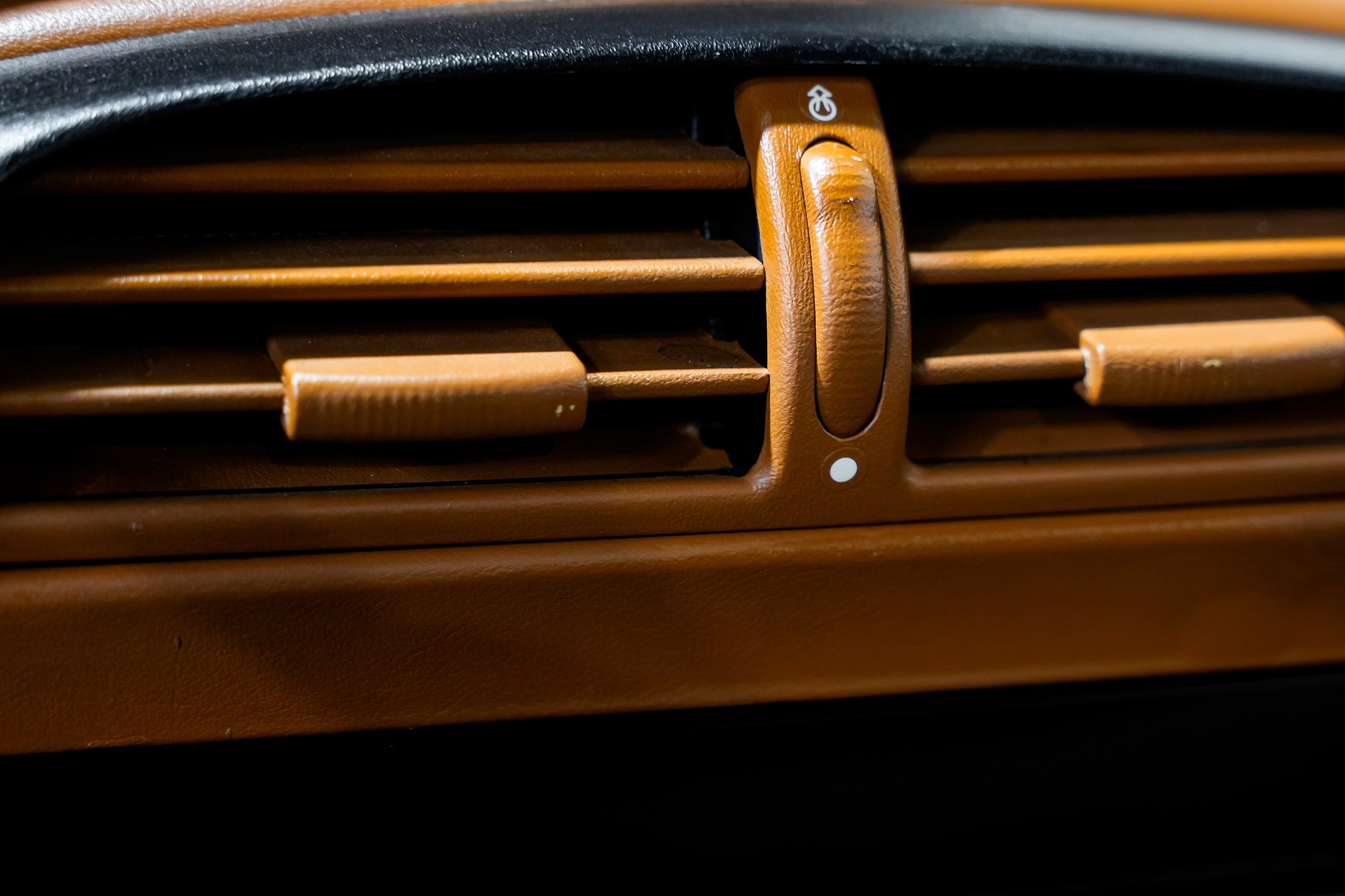 Used 2003 Porsche 911 Turbo image 13