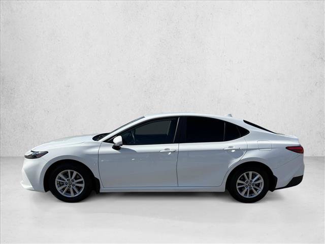 Used 2025 Toyota Camry LE FWD image 9