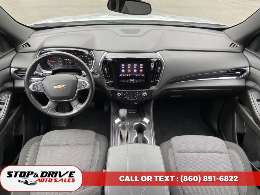Used 2022 Chevrolet Traverse LT w/ LPO, Floor Liner Package image 11