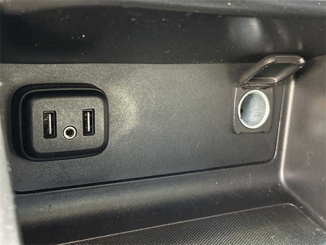 Used 2022 GMC Canyon AT4 w/ Driver Alert Package image 36