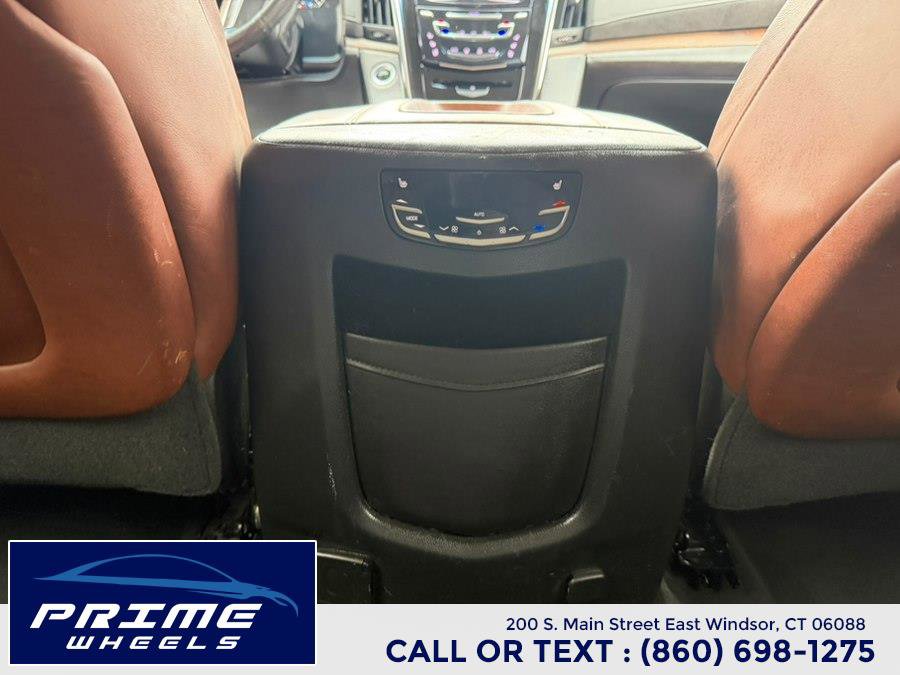 Used 2016 Cadillac Escalade Luxury image 20