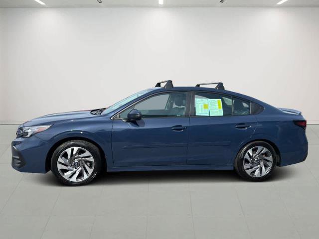 Used 2023 Subaru Legacy Limited image 3