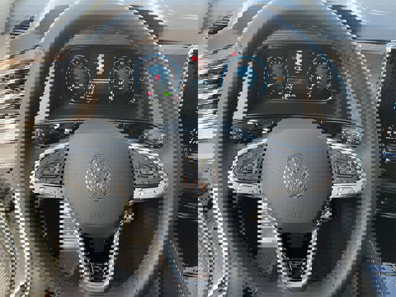 New 2026 Volkswagen Atlas SEL Premium R-Line image 19