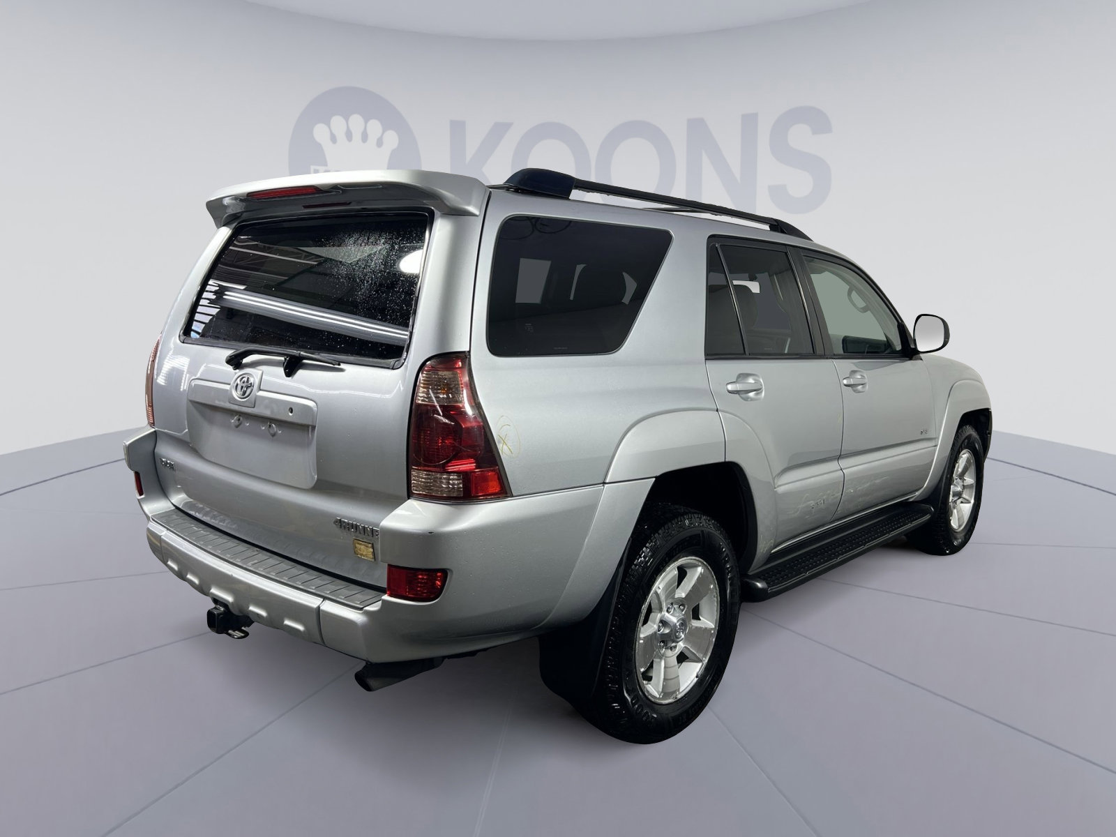 Used 2004 Toyota 4Runner SR5 image 7
